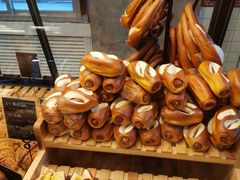 -Dough&Joe团憩(瑞虹天地月亮湾店)