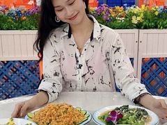-红月湾海鲜饭店•沙滩海景(双月湾店)