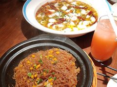 -湖兰金牌小炒肉(椒江万达店)