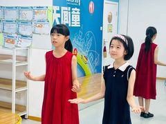 -蓝话筒·少儿成人演讲口才·主持朗诵·戏剧表演(大华第一坊店)