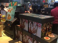 -麦当劳(宁波火车高铁站店)