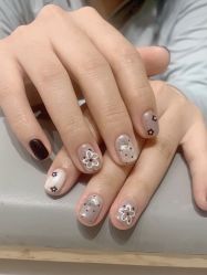 -艾珂·美甲美睫