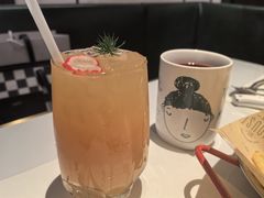 -静香HOUSE·全时段融合餐厅(七星欢乐颂店)
