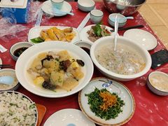 -侬佳蒸菜馆(听潮店)