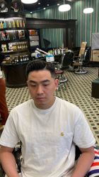 -海文先生国潮烫染男士理发馆