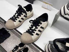 -NIKE上海青浦优选体验店
