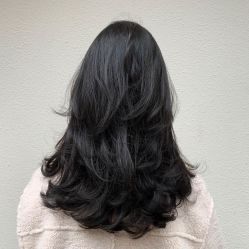 -IU潮牌·SALON