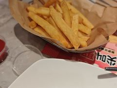 -必胜客(东大桥店)