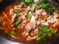 鸿鹤鲜锅兔-椒小兔·盐帮川菜中餐厅(金沙时代广场店)