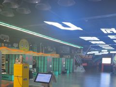 -极限PLAY运动娱乐新世界·团建派对潮玩休闲馆·室内蹦极高空游乐园