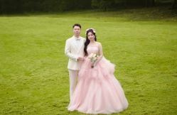 点击看大图 -挪娅婚纱摄影皇家会所