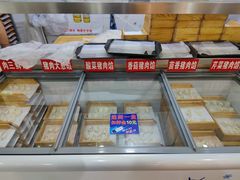 面包甜点陈列柜-德天下自助水饺(海洪店)