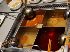-海底捞火锅(新松江路店)