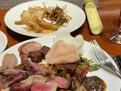 -武汉世茂希尔顿酒店·汇·全日餐厅