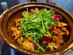 鸡煲-胡须佬鸡煲四季火锅(海雅缤纷城店)