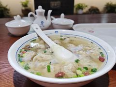 -汪一挑馄饨(老街店)