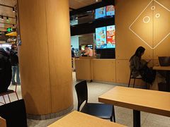 -麦当劳(中山公园龙之梦店)