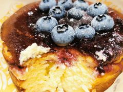 巴斯克蓝莓芝士蛋糕-OUR Bakery(SKP-S店)