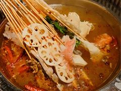 -宏姐串串香(宏伟路店)