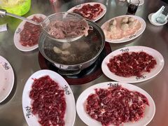 -官塘兄弟·潮汕牛肉店(官塘总店)