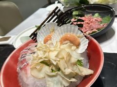 -红鼎豆捞·非遗鲍皇汤火锅(宝丰路店)