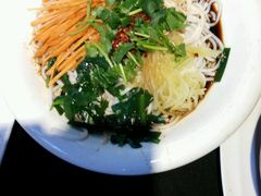 凉米线-新竹里馆·花园餐厅(兴苑路店)