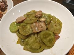 -黄泥岗·地道湖北菜(奥特莱斯店)