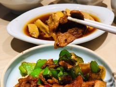 -老乡鸡(上海白玉兰广场店)