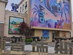 -斯普瑞斯奥特莱斯