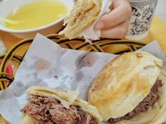 -闫家驴肉火烧(五四店)