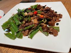 私房小炒肉-芳芳私房菜·精做淮扬菜(承德路店)