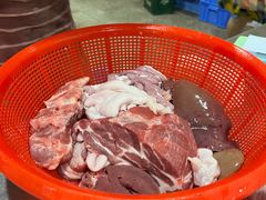 -标记美食新鲜猪杂(兴南大道店)