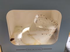 奶盖蛋糕-大朵绵羊の甜品店