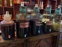 -果松木炭酸菜铜火锅·外婆参鸡汤