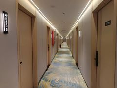 -网鱼电竞酒店(深圳福田石厦地铁站店)