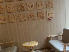 -霸王茶姬(南强街店)