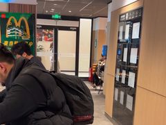 -麦当劳(百联西郊购物中心店)