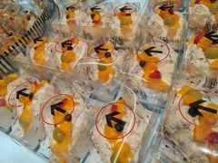 -HOT CRUSH趁热集合·现烤面包(环球港店)