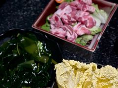 土猪鲜排骨-得意咚瓜·顺德鱼生·冬瓜火锅(深圳首店)