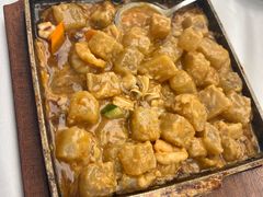 -品海楼·大连海胆锅贴馆(东港店)