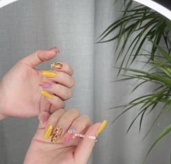 -妙睫屋日式美甲美睫