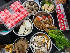 -盒马鲜生(财富中心店)