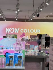 -WOW COLOUR