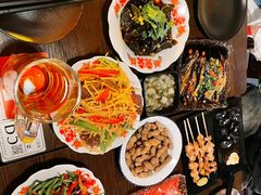 -人间半杯·小酒馆创意菜(三里屯店)