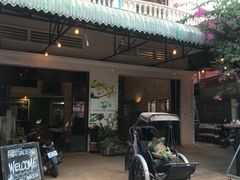 -Fresh Fruit Factory - Fruit Cuisine Restaurant
