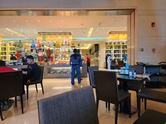 -天津京基皇冠假日酒店