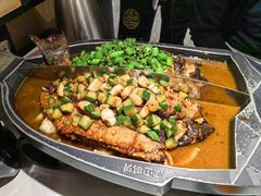 -江边城外烤全鱼(龙德广场店)