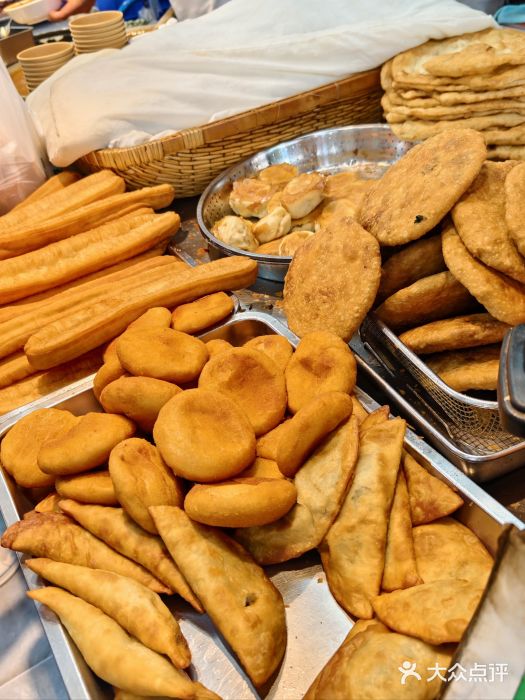 穆彦华逍遥镇胡辣汤(岗坡路店)图片