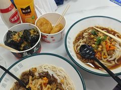 -湘味粉面馆(麓山南路店)