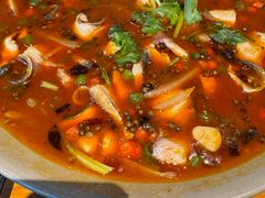 -顺兴鲜鱼庄·黑龙滩环球融创天堂洲际酒店